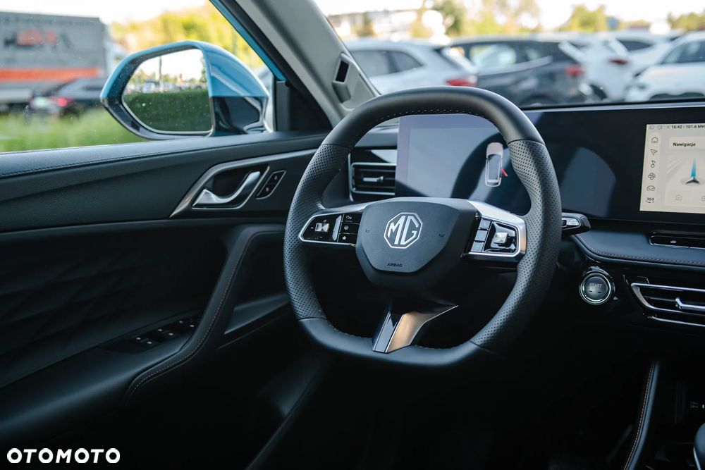 MG HS Hybrid+ - 14