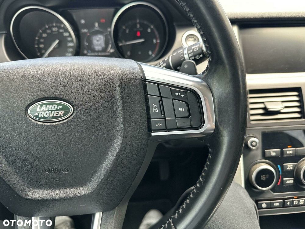 Land Rover Discovery Sport - 18