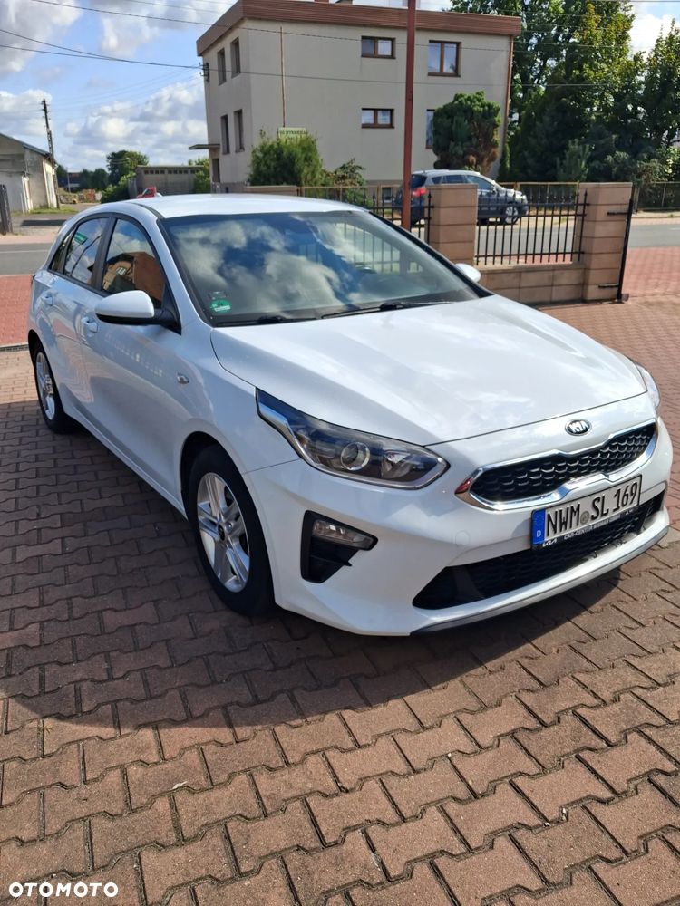 Kia Ceed - 5