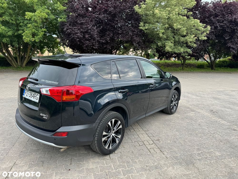 Toyota RAV4 - 4