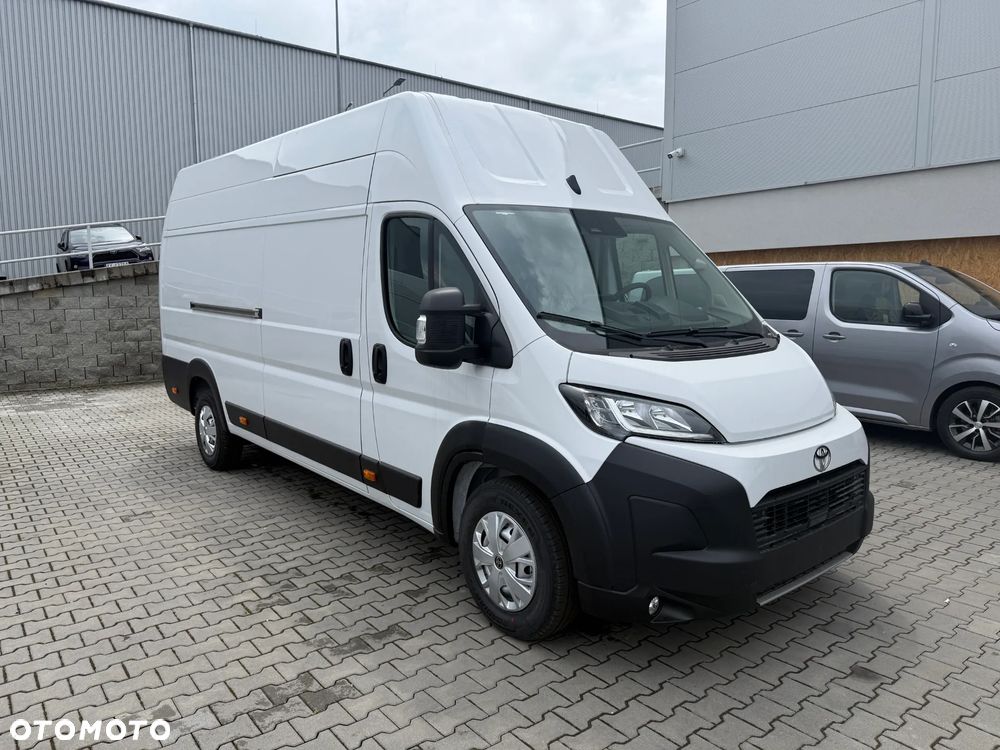 Toyota Proace MAX - 2