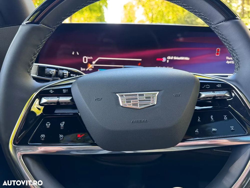 CADILLAC Escalade 2026 — imagine 21
