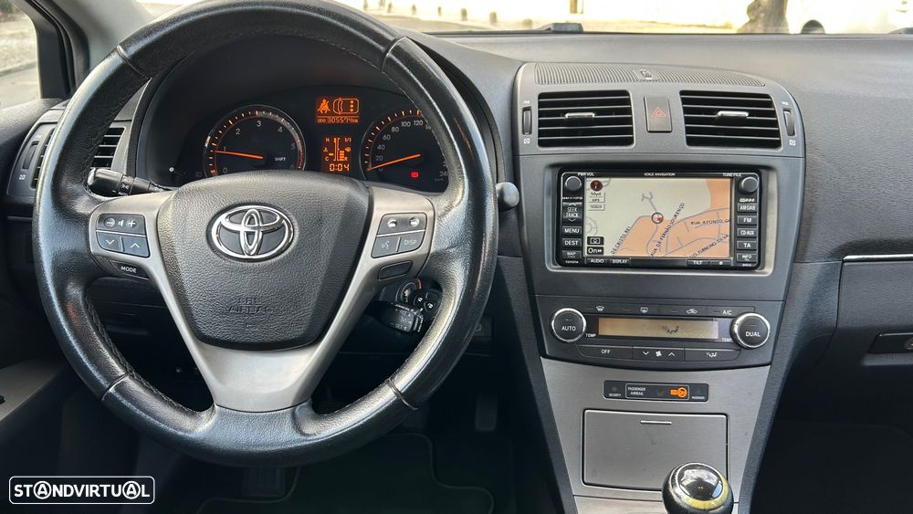 Toyota Avensis SW 2.0 D-4D Premium Sport+GPS - 7