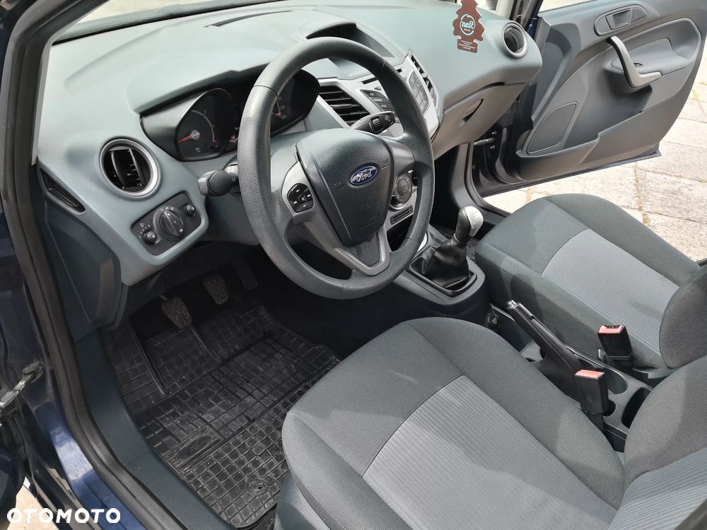 Ford Fiesta 1.25 Trend - 13