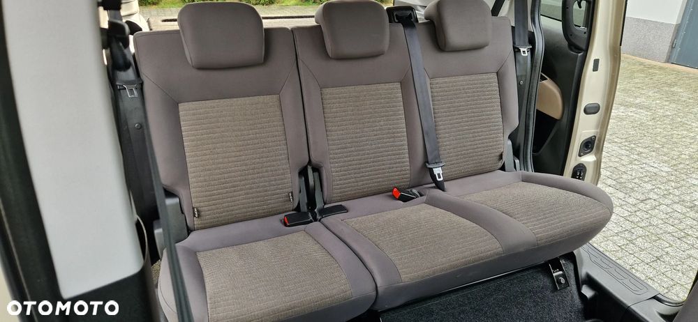 Fiat Doblo - 32