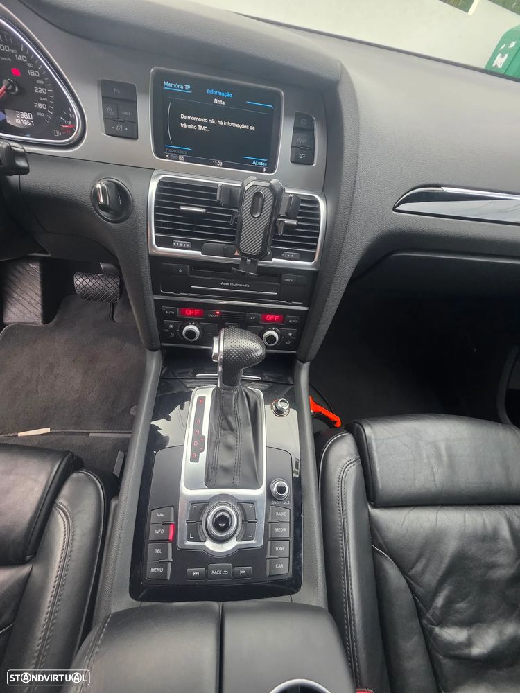 Audi Q7 3.0 V6 TDi quattro S-line Tiptronic - 35