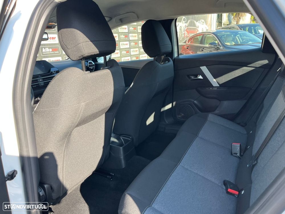 Citroën C4 1.2 PureTech Feel - 36