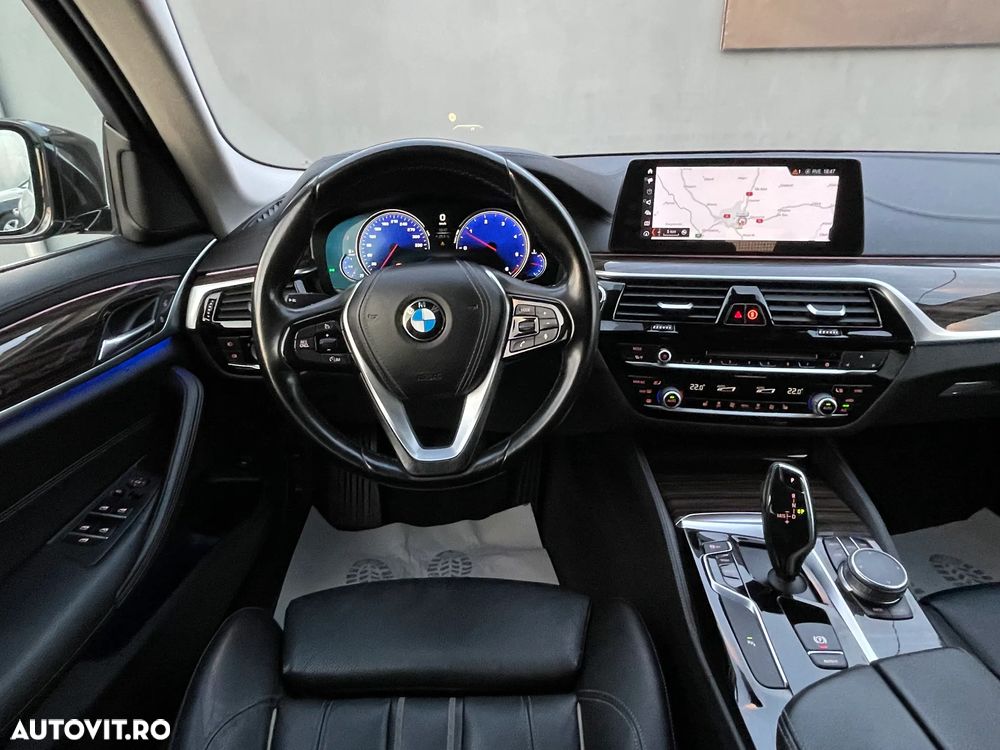 BMW Seria 5 520d xDrive Aut. Luxury Line - 4
