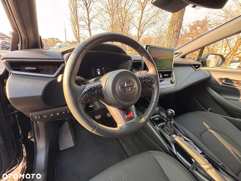 Toyota Corolla 1.6 GR Sport - 16