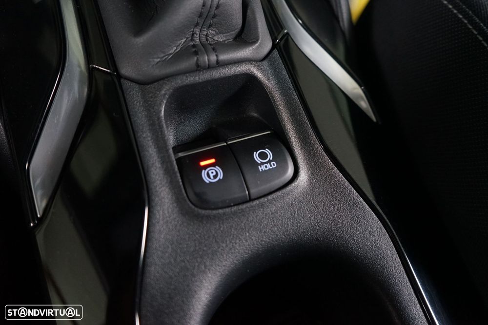 Toyota Corolla 1.8 Hybrid Active - 31