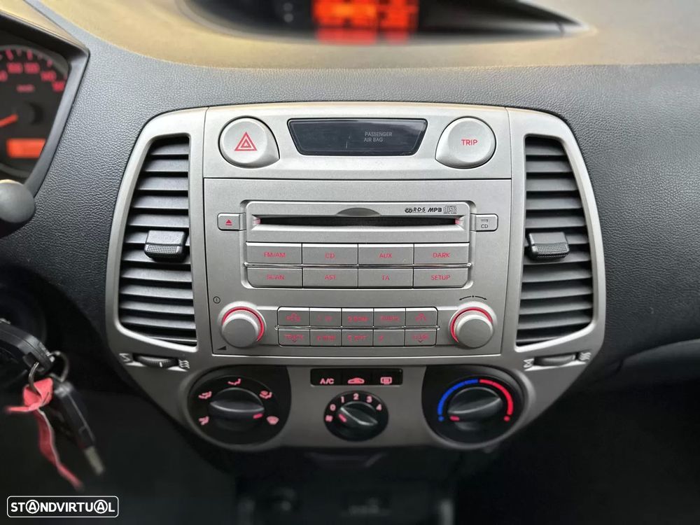 Hyundai i20 1.2 Comfort - 24