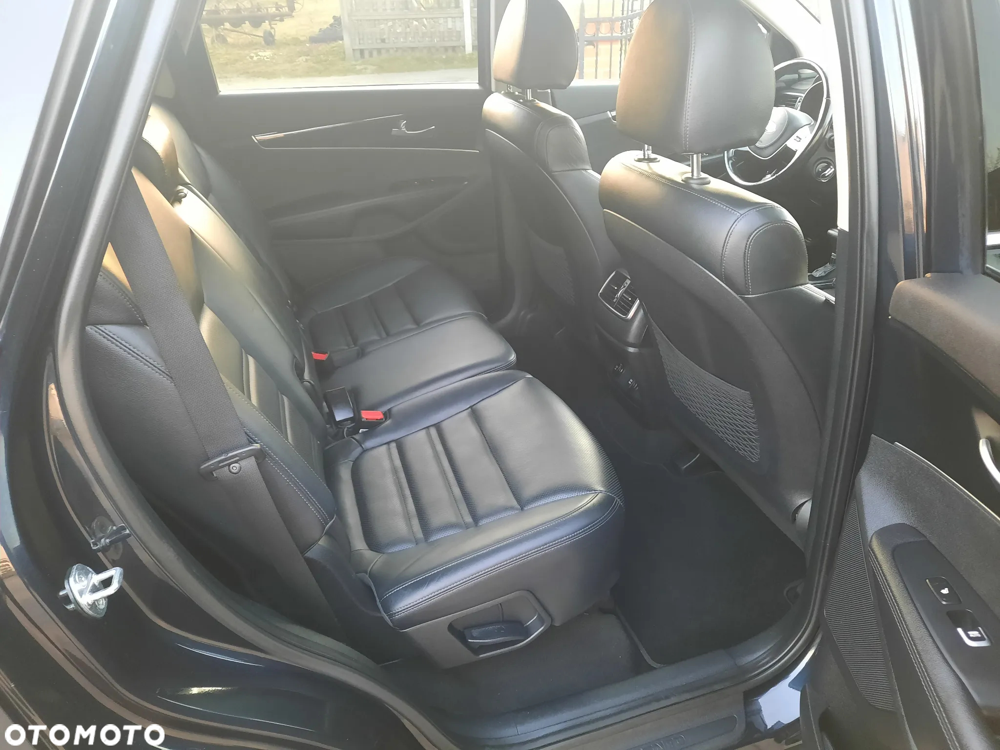 Kia Sorento - 7