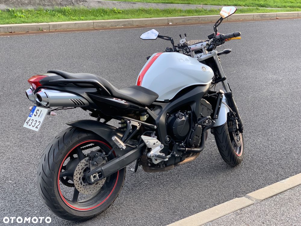 Yamaha FZ6 - 3