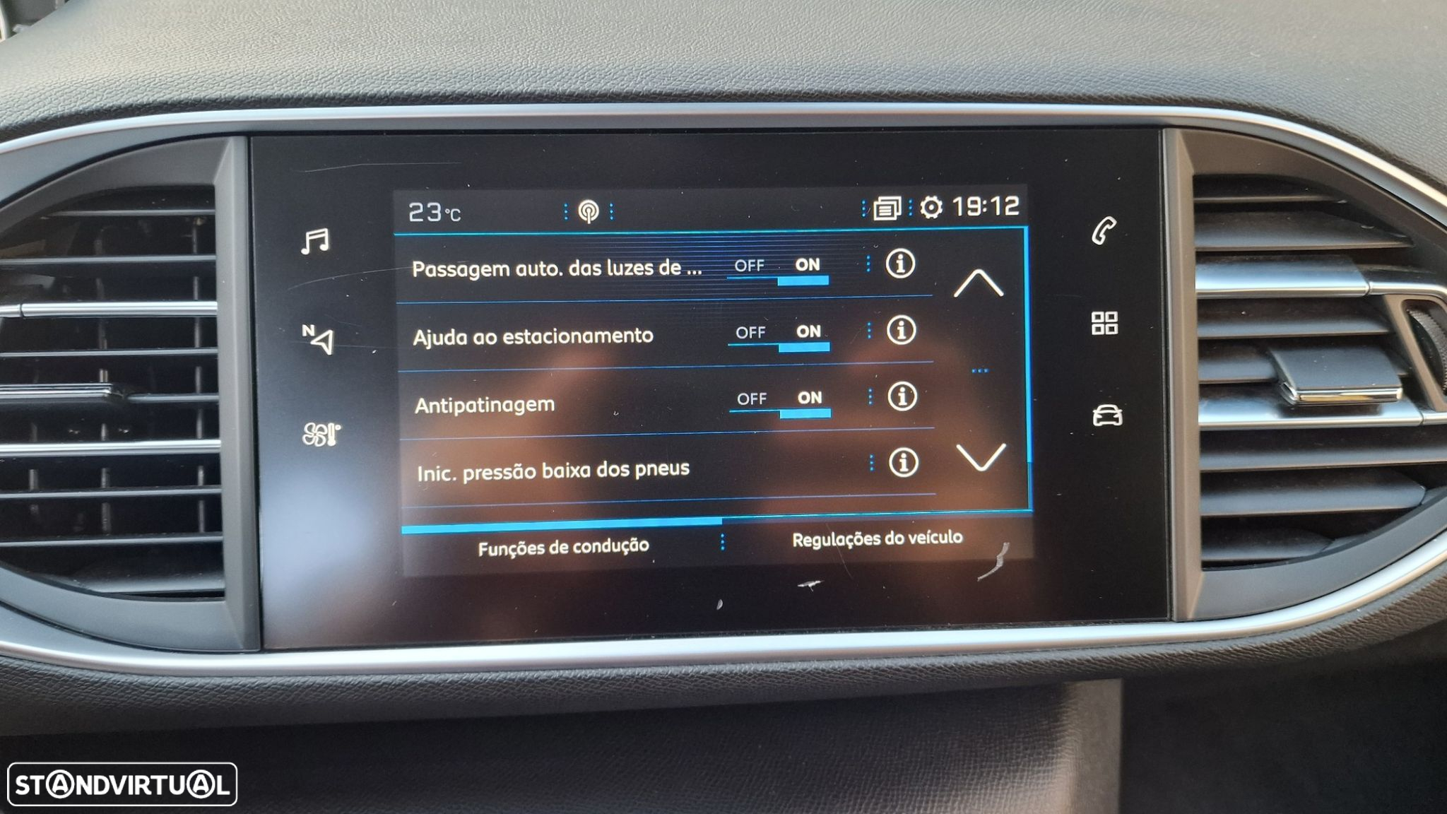 Peugeot 308 SW 1.5 BlueHDi Allure EAT8 - 24