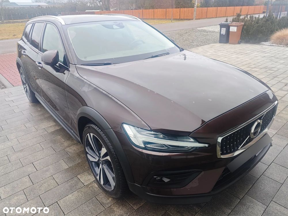 Volvo V60 Cross Country - 7