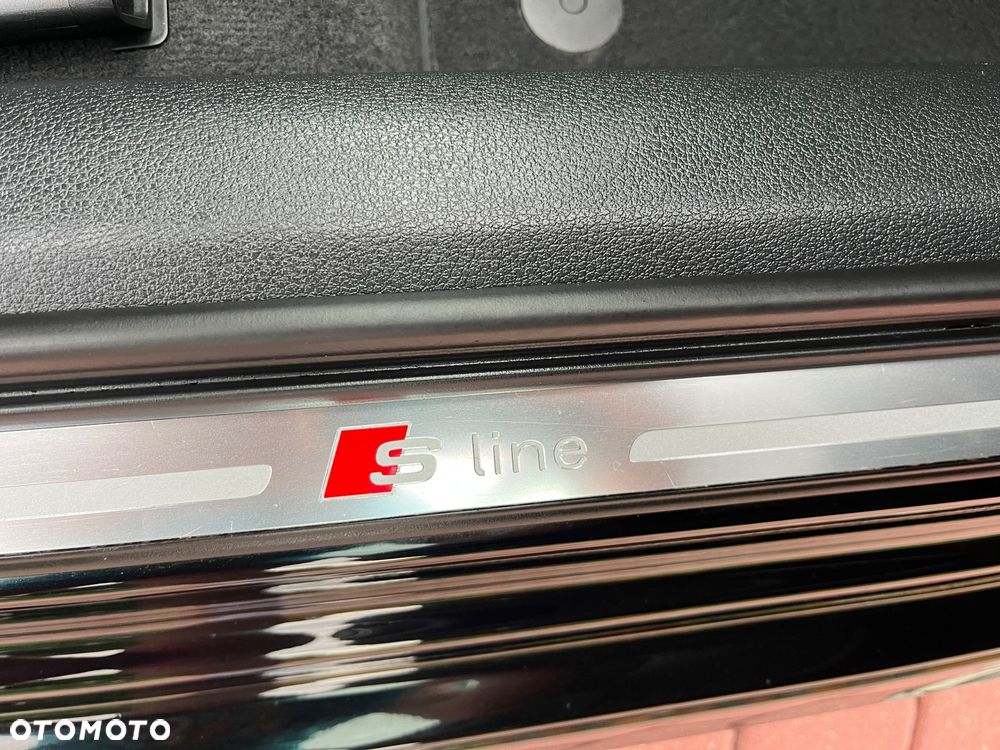 Audi A3 Sportback 1.4 TFSI S line Sportpaket - 18
