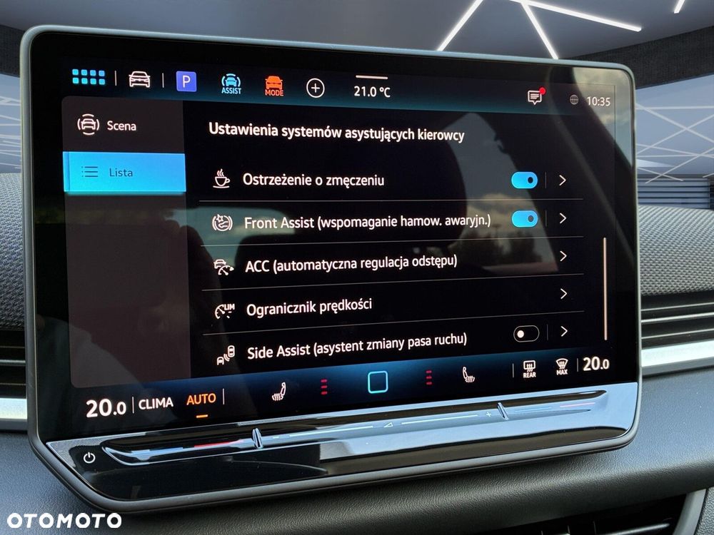 Volkswagen T-Roc - 21