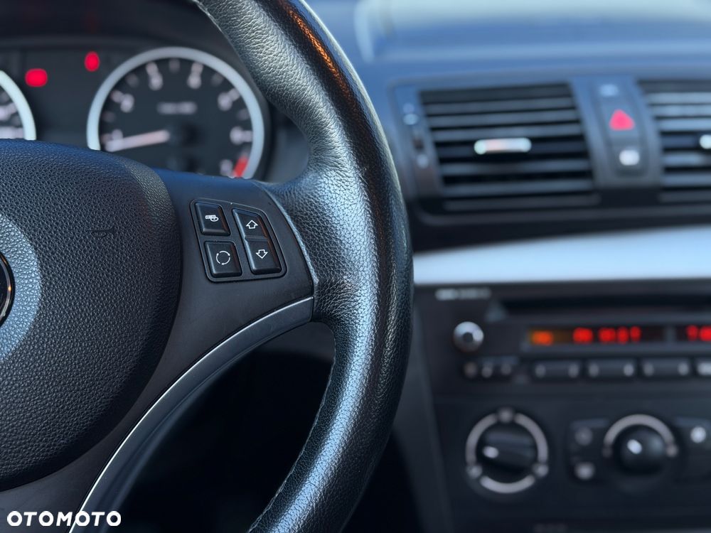 BMW Seria 1 116i - 18