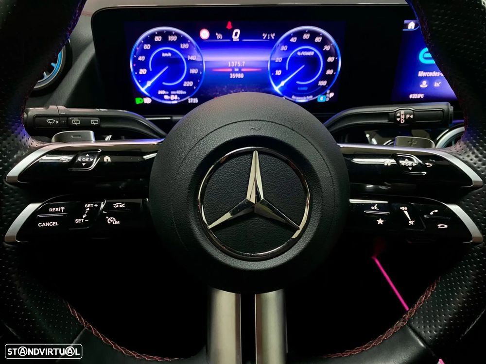 Mercedes-Benz EQA 250+ AMG Line - 17