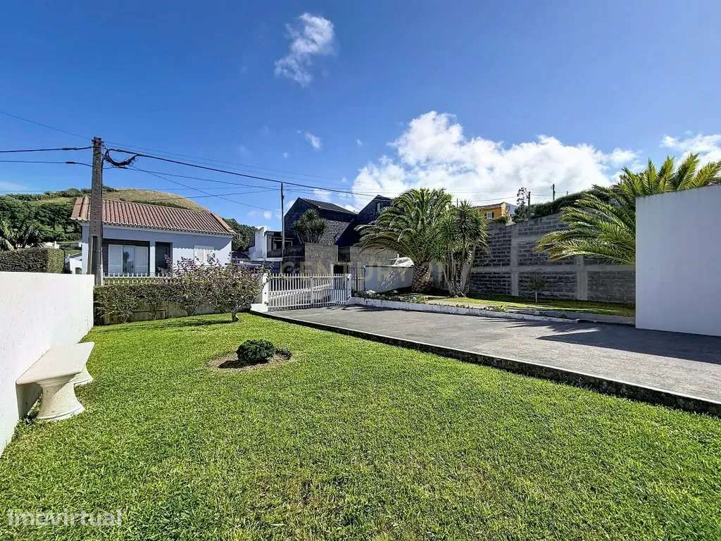 Moradia Contemporânea com Vista Mar, Jardim e Ampla Zona Exterior! - Grande imagem: 5/60