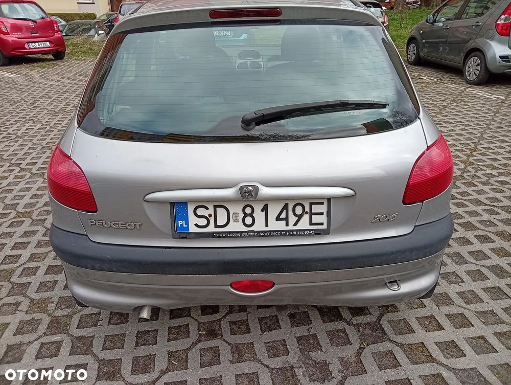 Peugeot 206 - 8