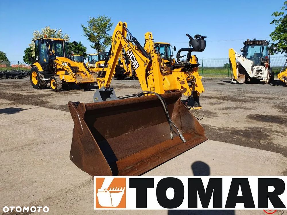 JCB MIDI CX  2013r - 29