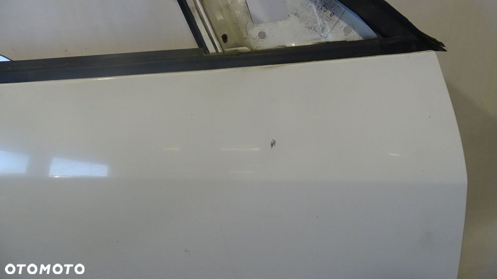 DRZWI PRAWY PRZÓD SKODA PRAKTIK 1.4TDI - 4