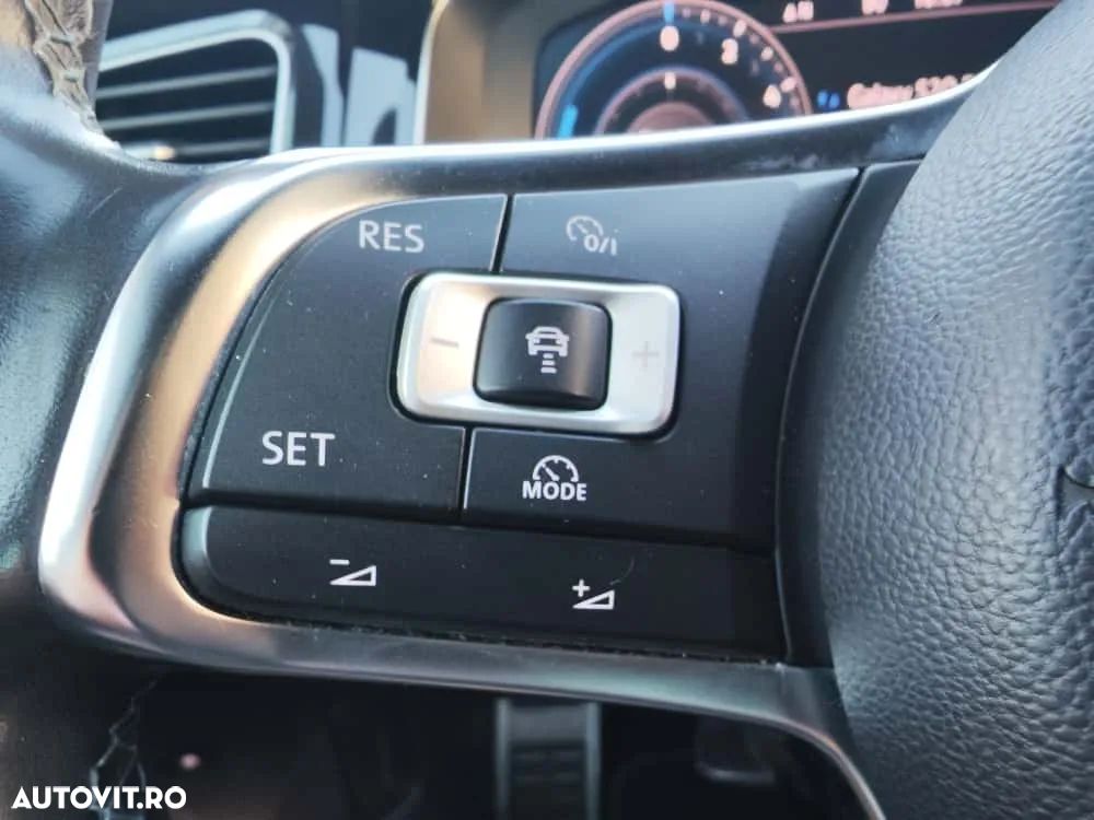 Volkswagen Golf GTE - 27