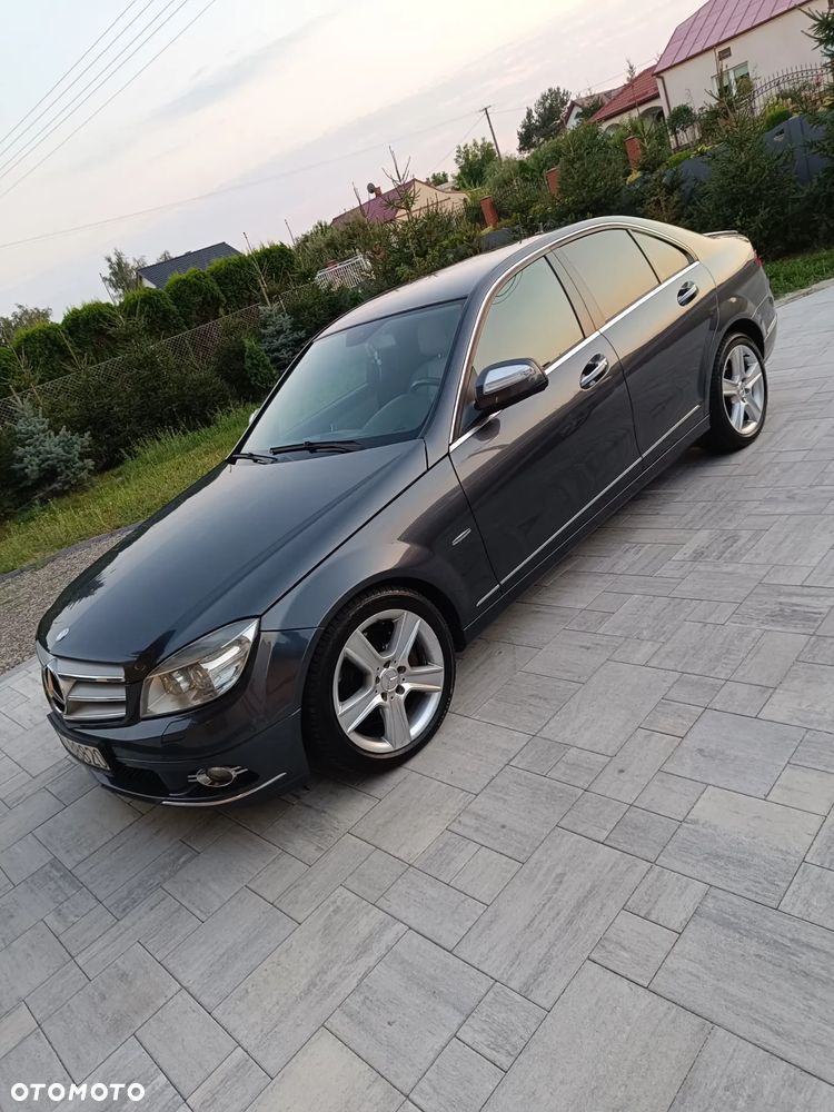 Mercedes-Benz Klasa C 320 CDI Avantgarde 4-Matic - 1