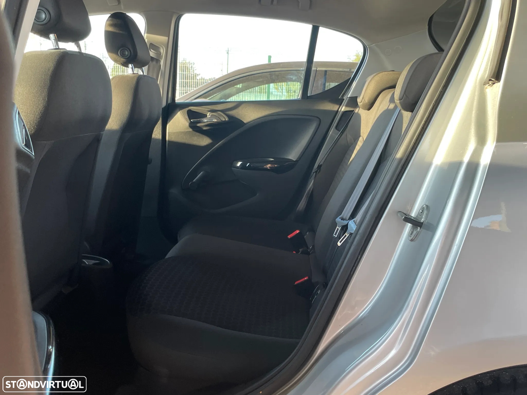 Opel Corsa 1.3 CDTi Business Edition - 9