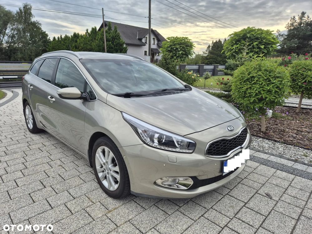 Kia Ceed - 1