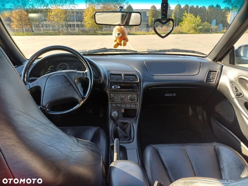 Ford Probe - 8