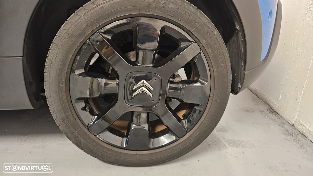 Citroën C3 1.6 BlueHDi Shine - 21