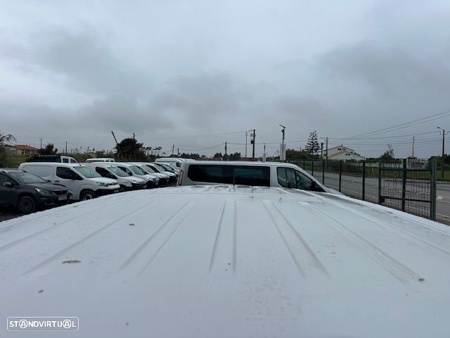 Peugeot PARTNER LONGA 3 LUGARES - 16