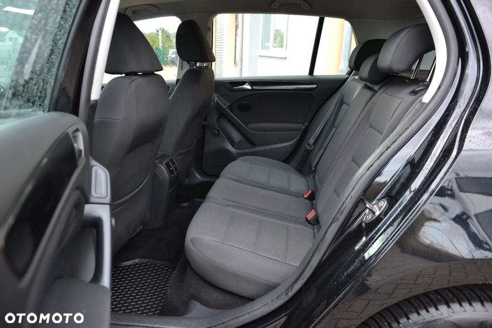 Volkswagen Golf VI 1.4 Comfortline - 26