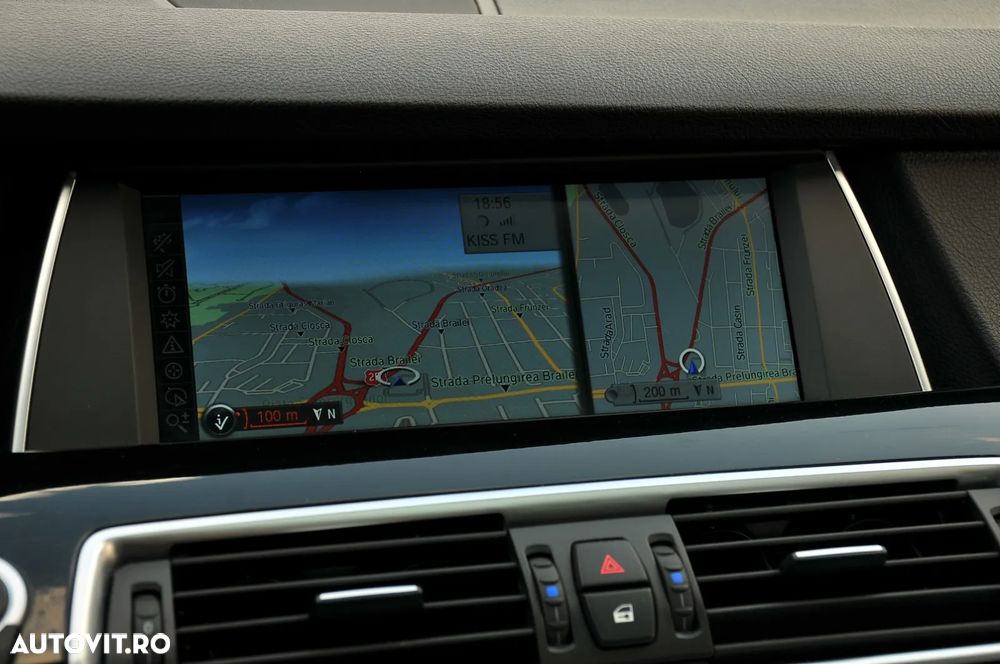 BMW Seria 5 530d xDrive Touring - 17