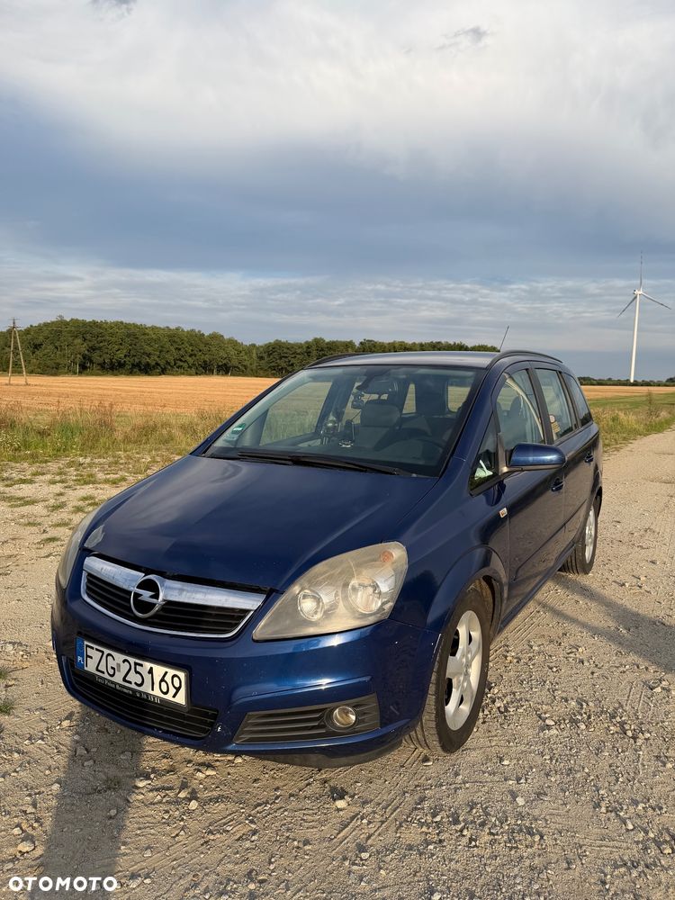Opel Zafira 1.6 Enjoy - 1