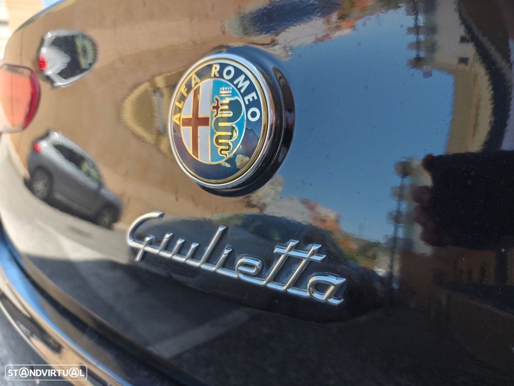 Alfa Romeo Giulietta 2.0 JTDM Distinctive - 13