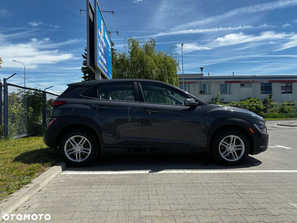 Hyundai Kona - 8