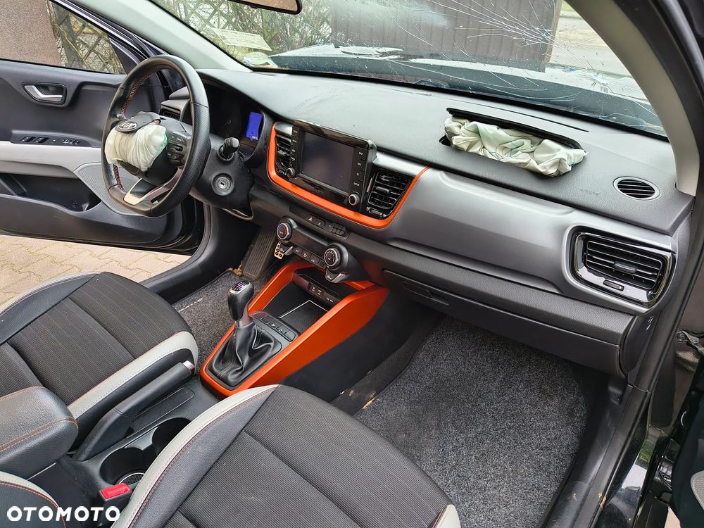 Kia Stonic - 18