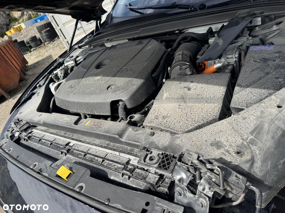 Volvo S60 T8 AWD Plug-In Hybrid Polestar Engineered - 7