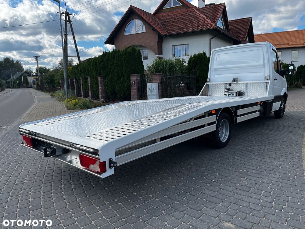 Mercedes-Benz Sprinter - 4