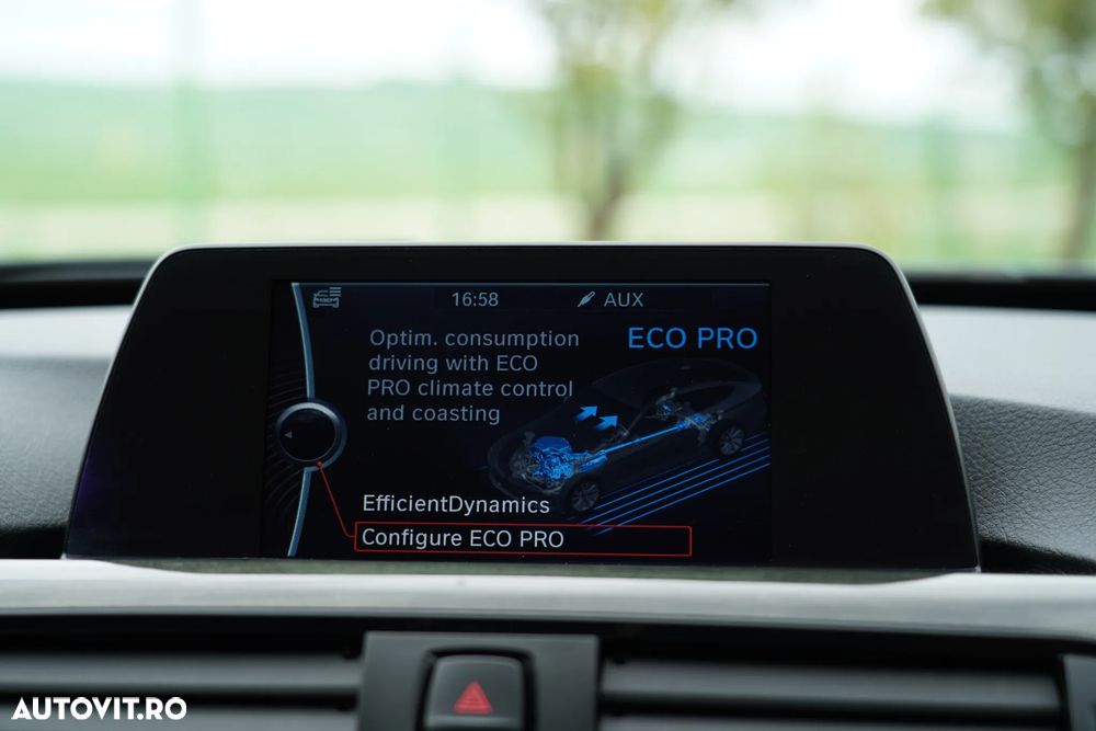 BMW Seria 3 320d Aut. Blue Performance Luxury Line - 12