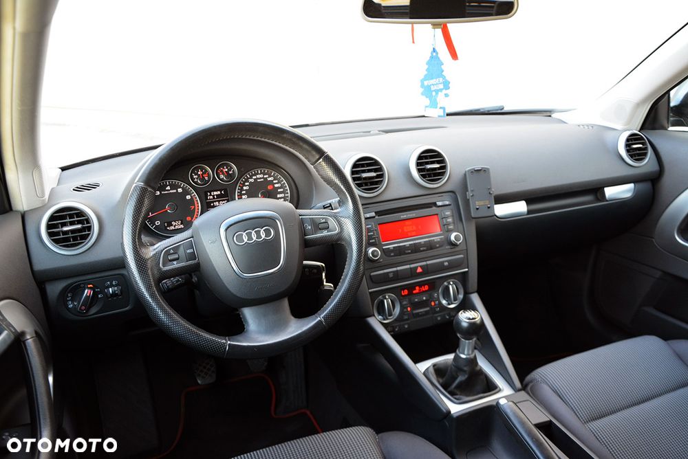 Audi A3 3-drzwiowe 1.8 TFSI S line Sportpaket - 16