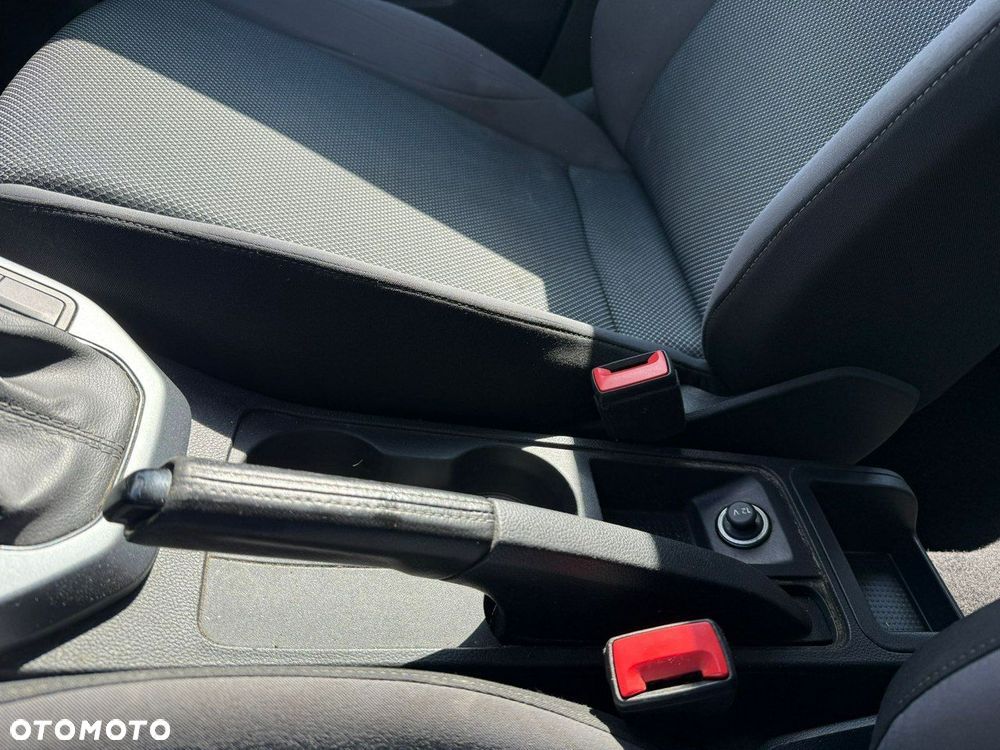 Seat Arona - 30