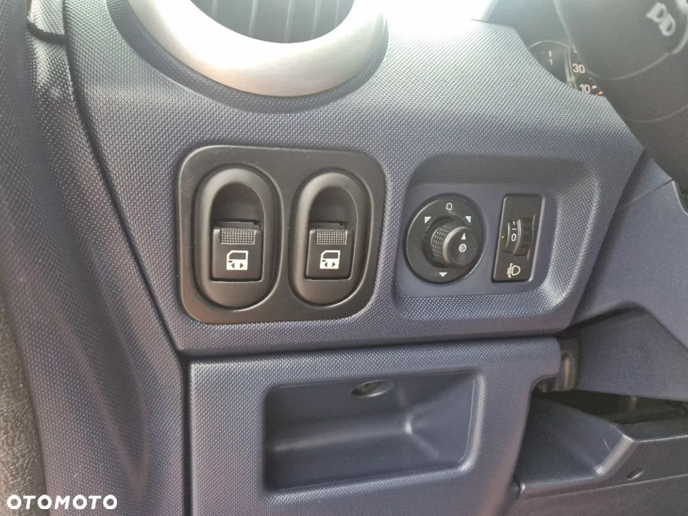 Peugeot 1007 110 2-Tronic RC-Line - 15