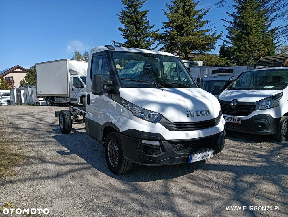 Iveco RAMA DO ZABUDOWY NR 906 - 3