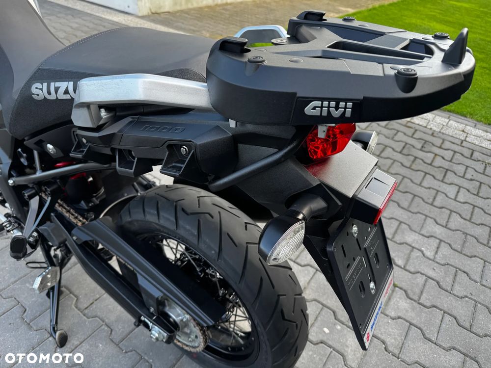 Suzuki V-STROM - 18
