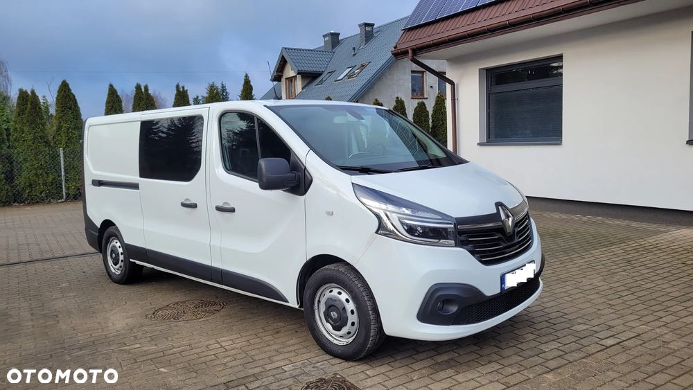 Renault Trafic - 2