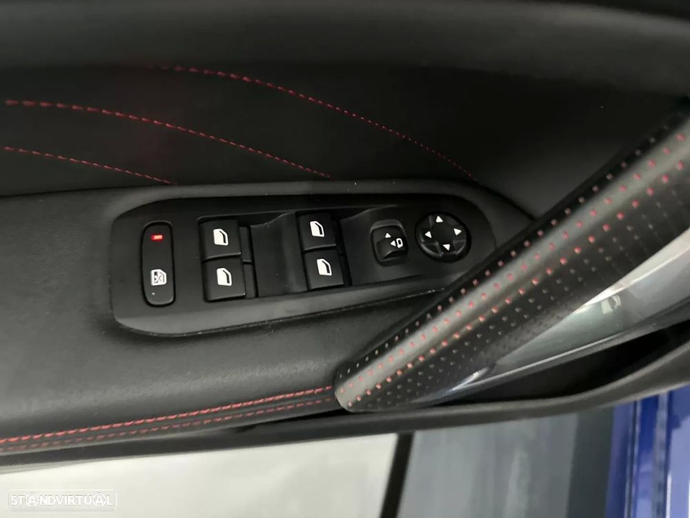 Peugeot 308 1.2 PureTech GT Line - 25